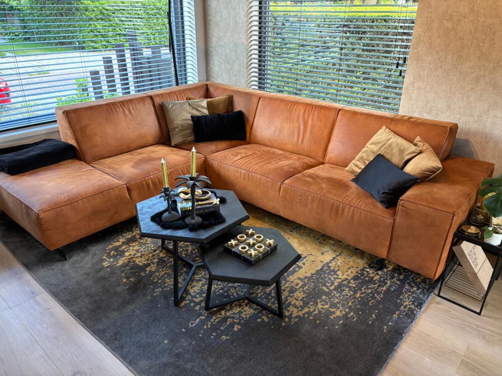 Cognac suède/nubuck hoekbank Giant van Montél, Huis en Inrichting, Banken | Bankstellen, Ophalen, 250 tot 300 cm, 100 tot 125 cm