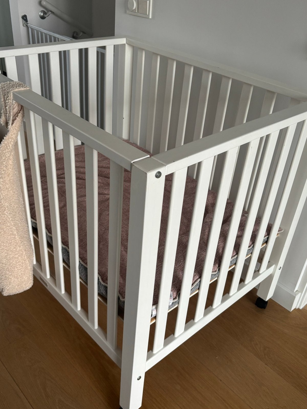 TWE Box wit, Kinderen en Baby's, Boxen, Ophalen, Gebruikt, Rechthoekig, In hoogte verstelbaar
