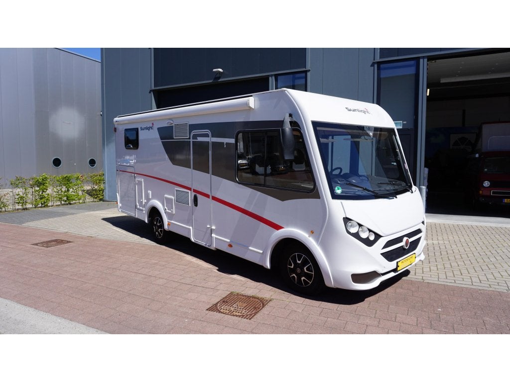 Sunlight I67S Automaat / lengte bedden / goed onderhouden, Standaard zit, Sunlight, Ringverwarming, Fiat