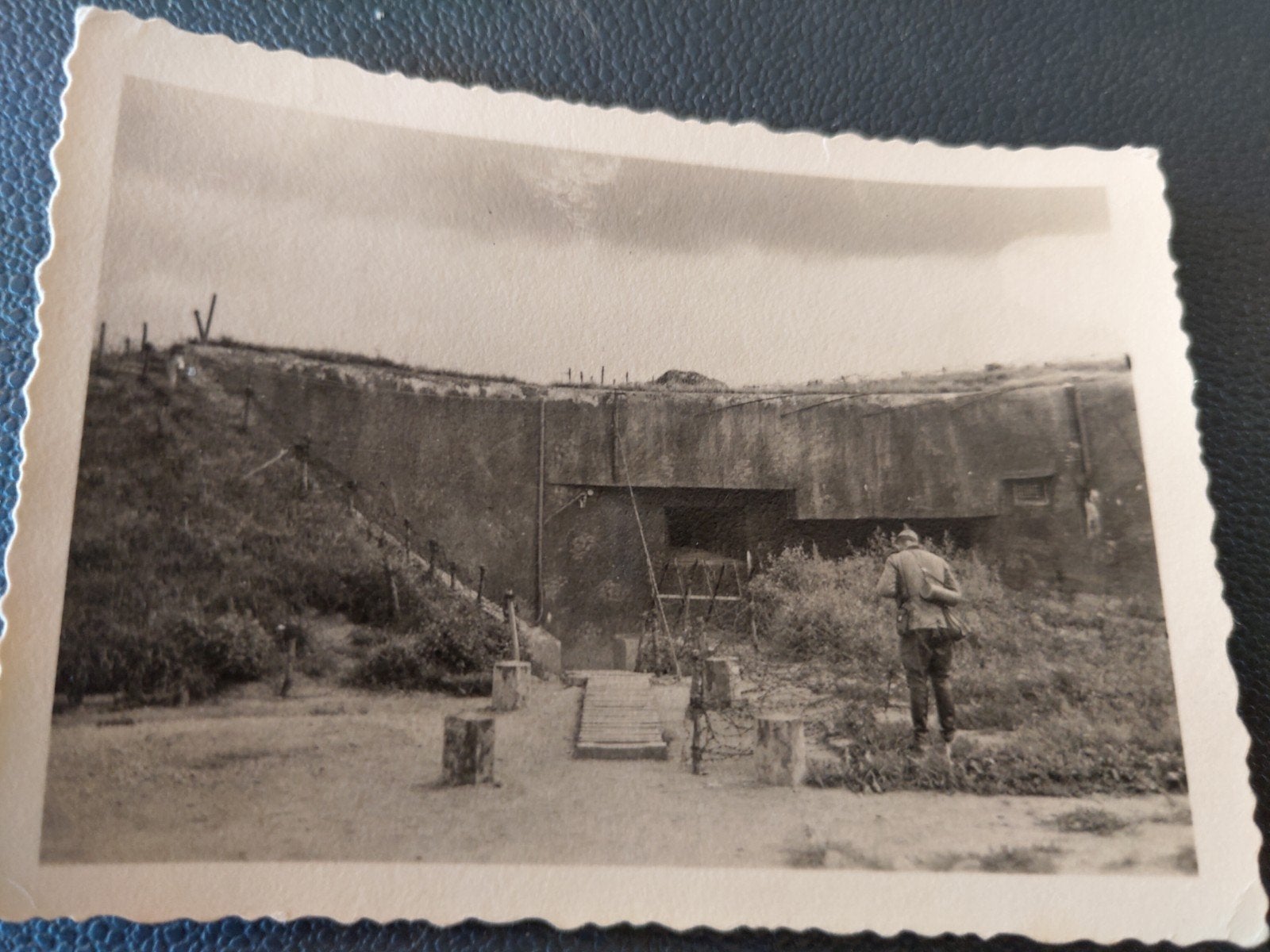 1xwo2 foto Duitse soldaten bunker complex
unieke foto
postbr, Verzamelen, Ophalen of Verzenden, Duitsland, Foto of Poster