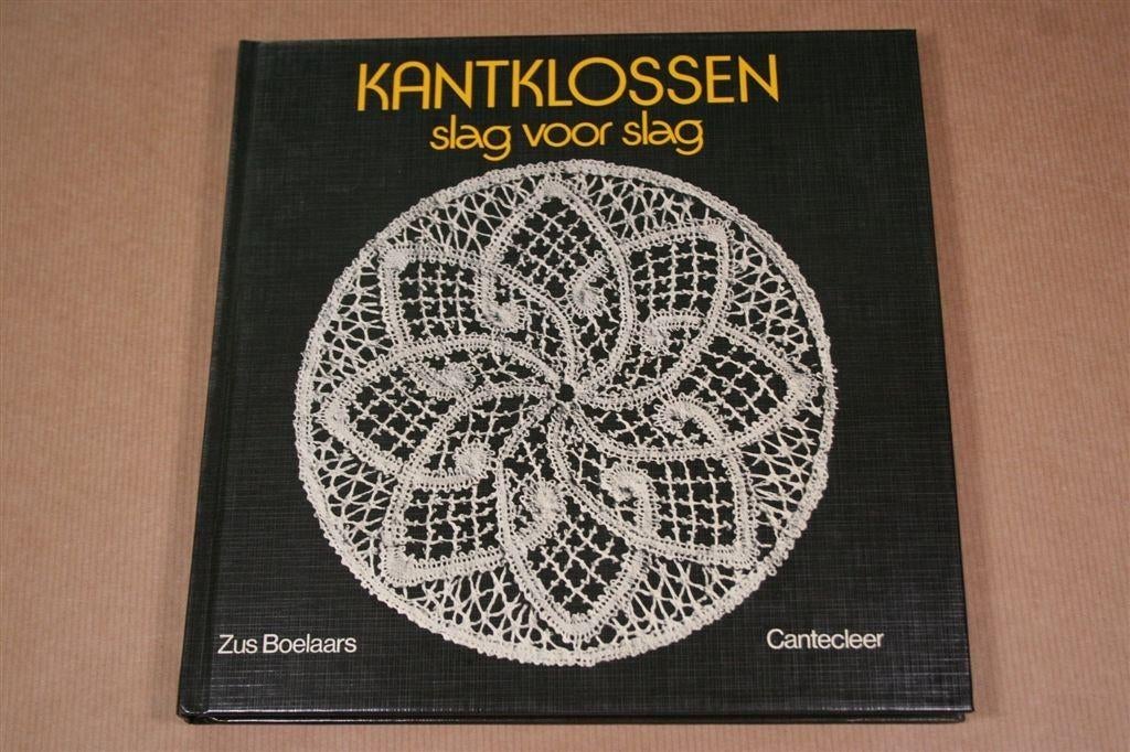 Kantklossen Slag voor Slag — Met losse patronen-bijlage, Ophalen of Verzenden, Gelezen
