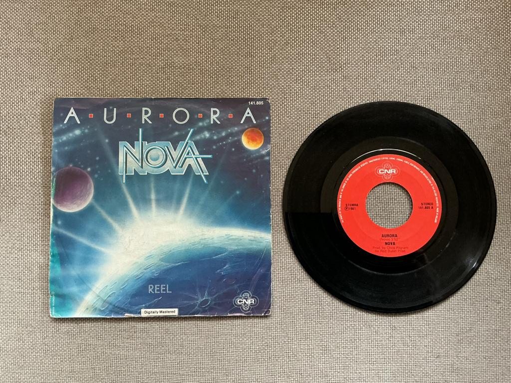 Nova single vinyl. Aurora., Cd's en Dvd's, Vinyl Singles, Ophalen of Verzenden, Gebruikt, Pop