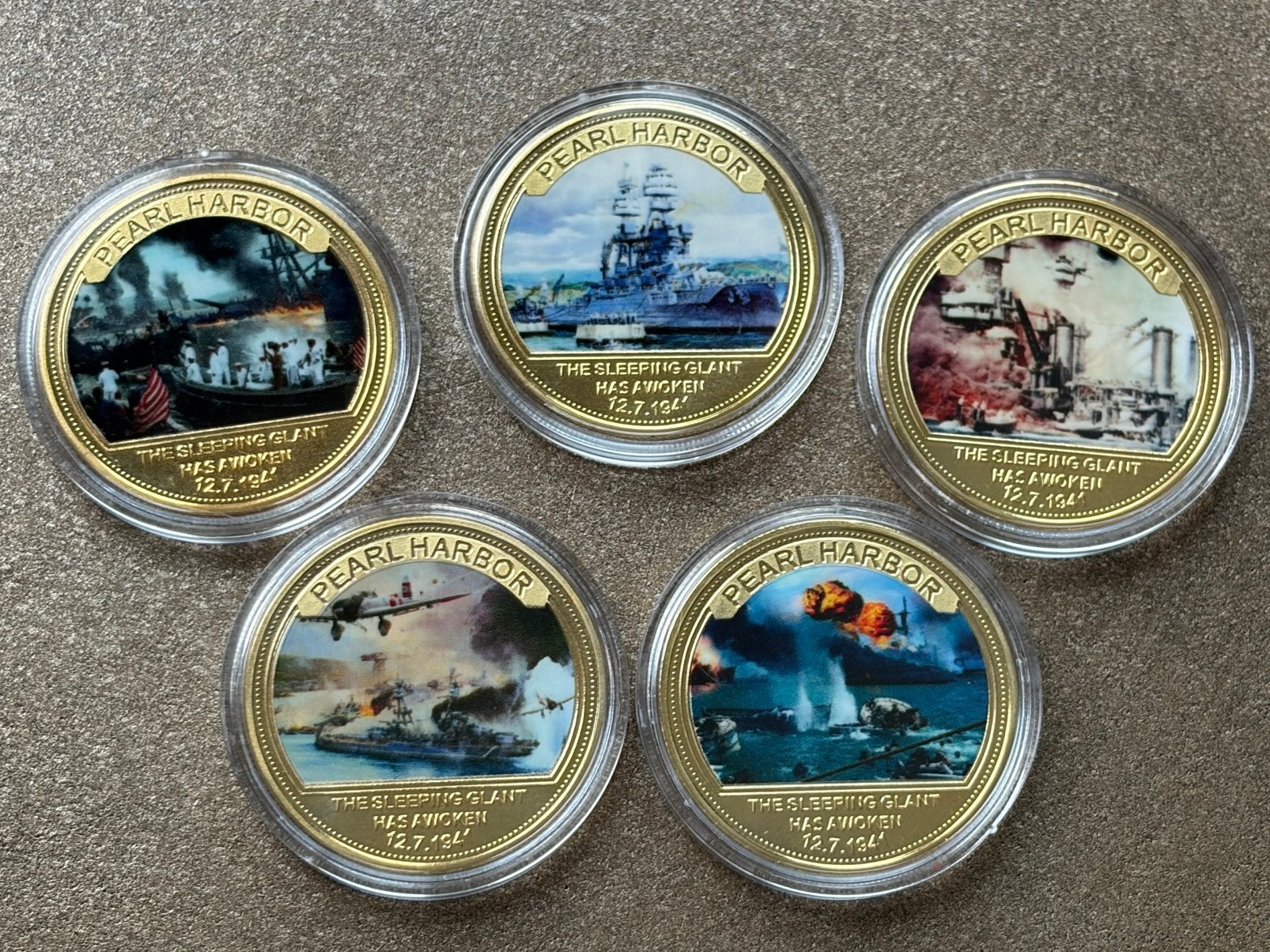 US Navy collection USS Arizona Pearl Harbor coins, Verzamelen, Militaria | Algemeen, Verzenden, Marine, Amerika, Embleem of Badge