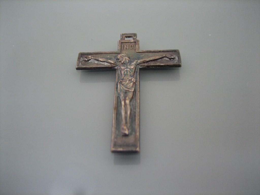 Vintage Zilverkleurig Crucifix (Kruisbeeld, Verzenden, Gebruikt, Sieraad