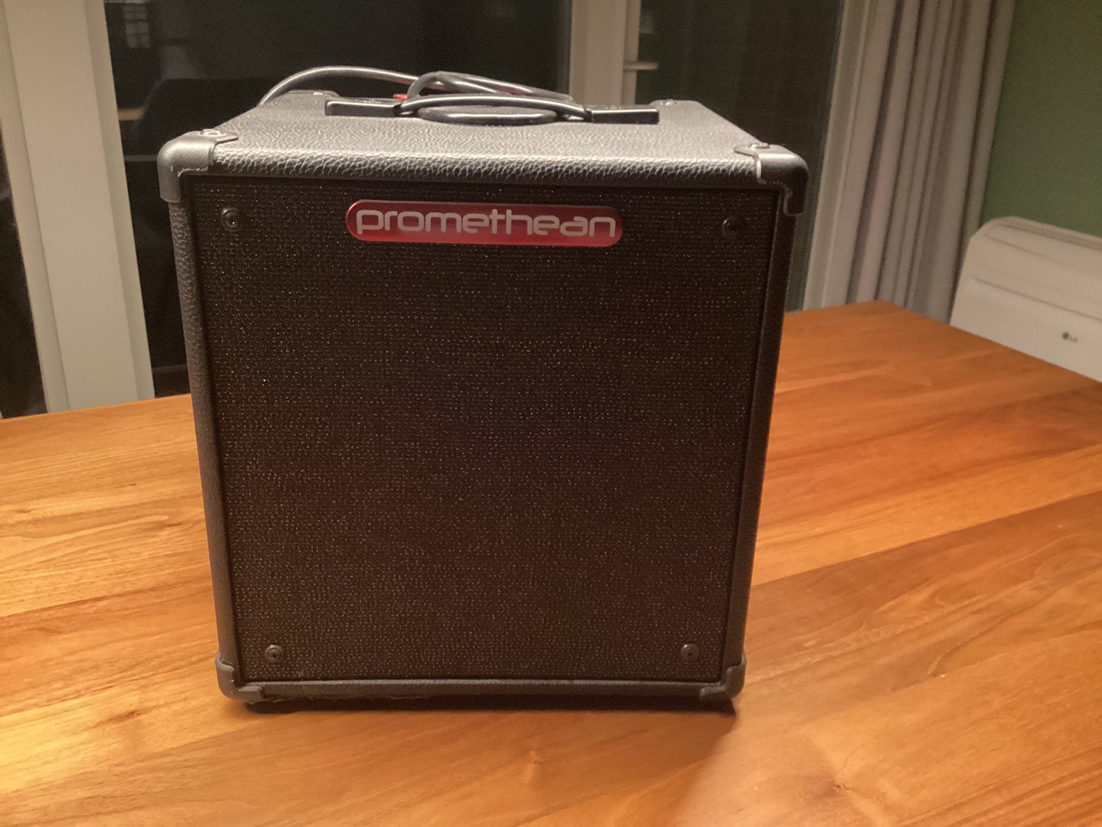 Versterker voor gitaar, Muziek en Instrumenten, Ophalen, Zo goed als nieuw, Minder dan 50 watt