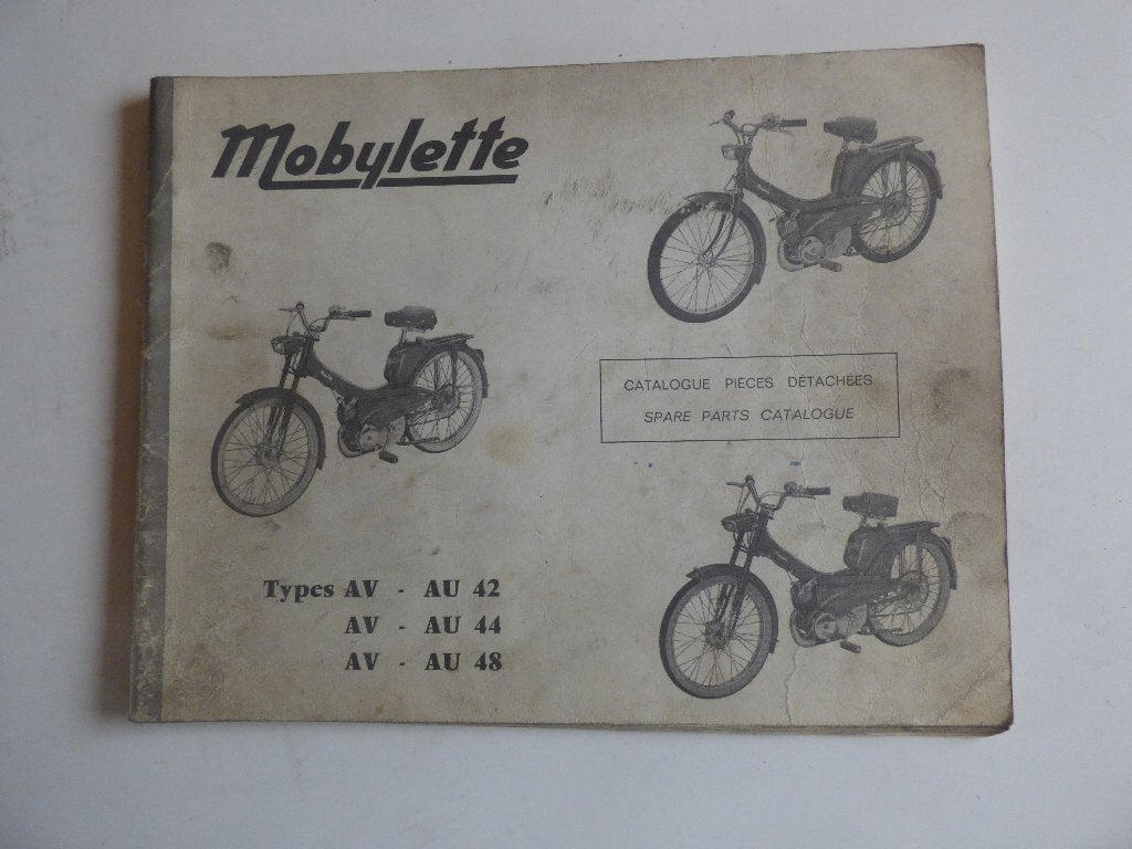 MOTOBECANE MOBYLETTE TYPE AV42 & AV44 & AV48 ONDERDELENLIJST, Ophalen of Verzenden, Gebruikt