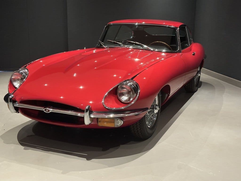 Jaguar E-Type Serie 2 Coupé 4,2 (bj 1970), foto 10
