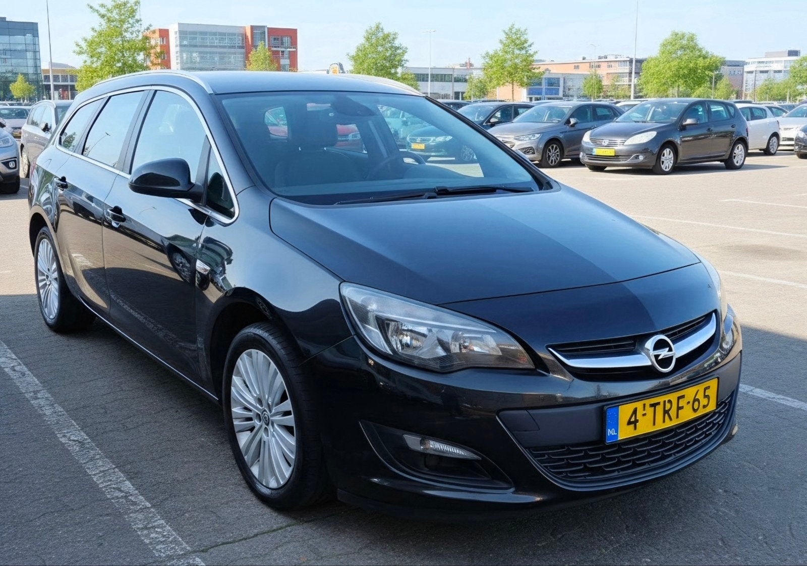 Opel Astra 1.4 Turbo bouwjaar 2014 Zwart, Voorwielaandrijving, Euro 5, Zwart, 4 cilinders
