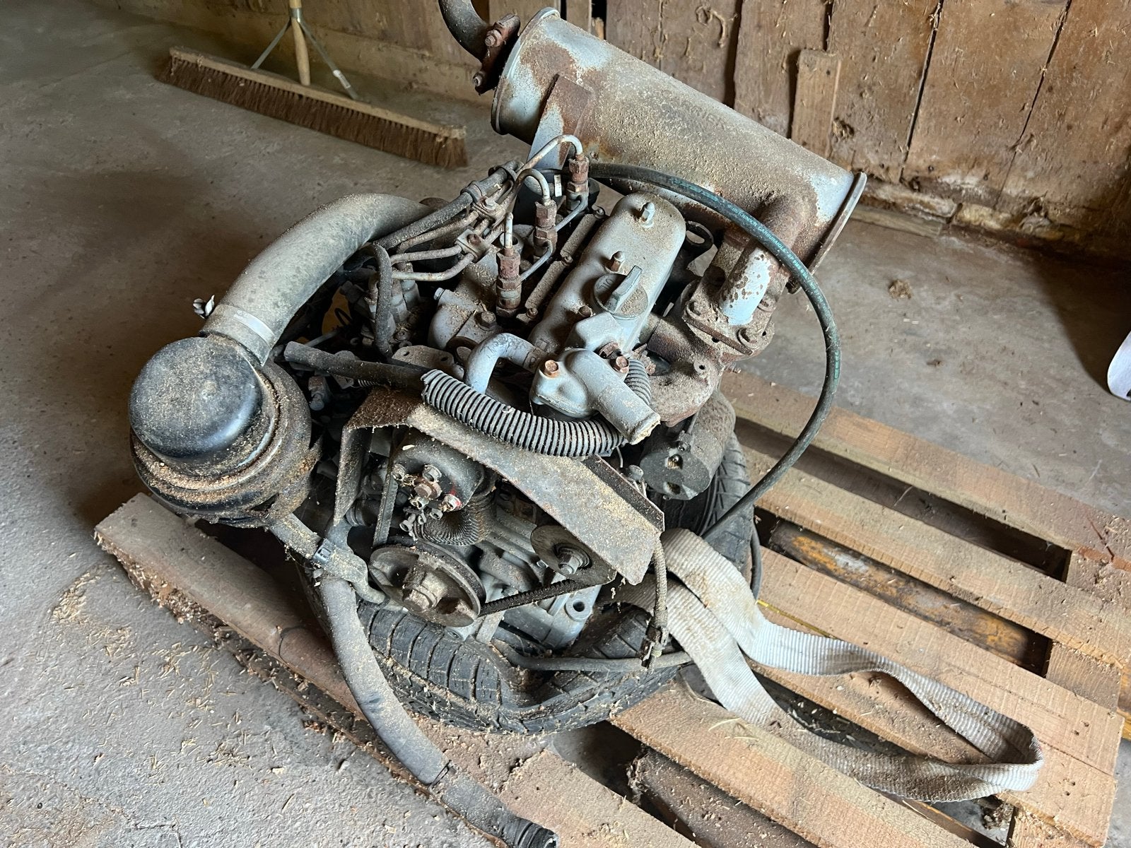 3 cilinder dieselmotor, Ophalen, Gebruikt