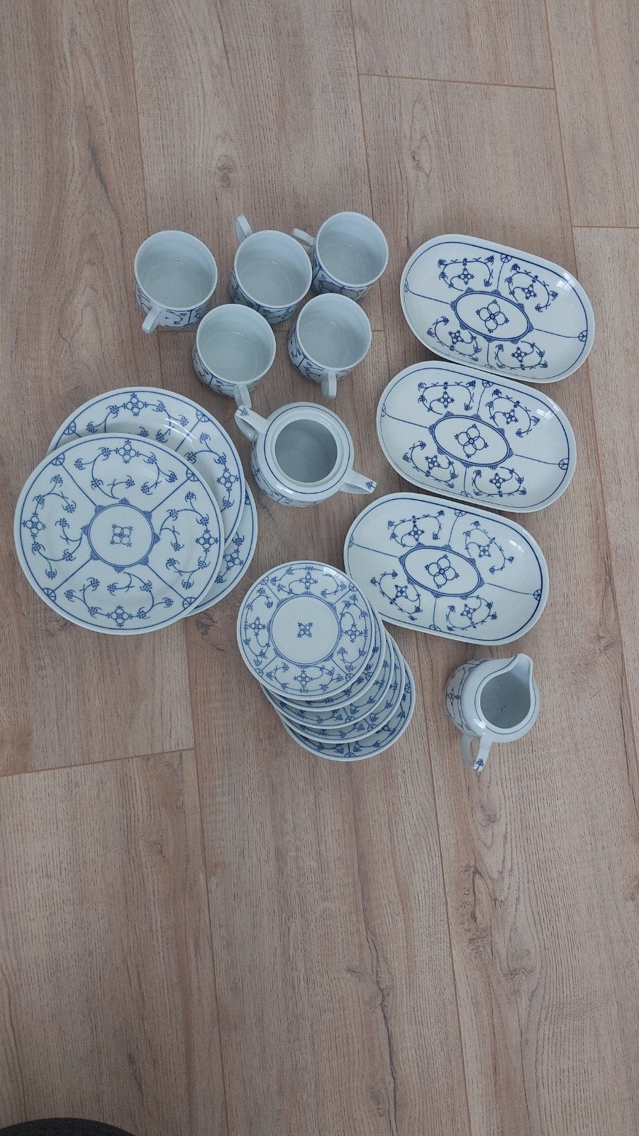 Servies van Jager, Ophalen