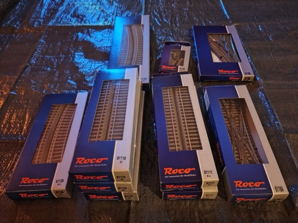 Roco Geoline rails met ballast (diversen), Gelijkstroom, Nieuw, Rails, Ophalen of Verzenden