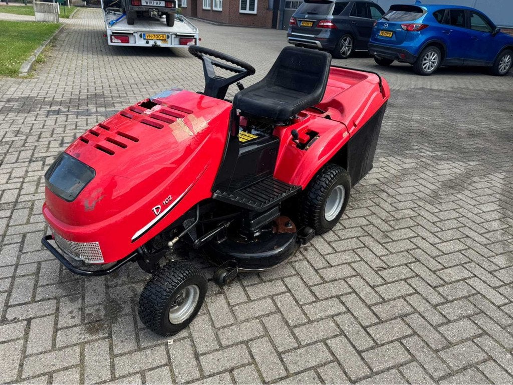 D 102 Zitmaaier, Maaier