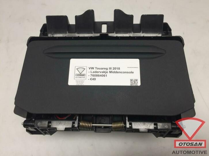 vw touareg iii 2018 ladervakje telefoon achter 760864061, Gebruikt, Volkswagen, Volkswagen AG, Berliner Ring 2
38440  Wolfsburg, DE