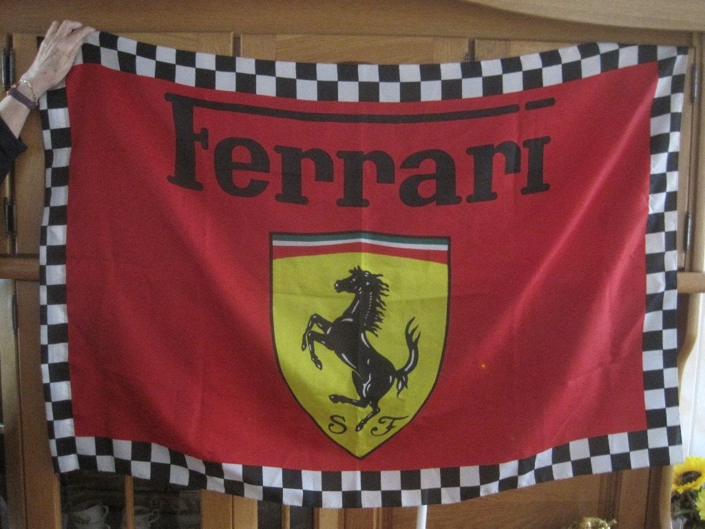 ferrarie vlag en petje, Verzamelen, Ophalen of Verzenden, Zo goed als nieuw, Auto's