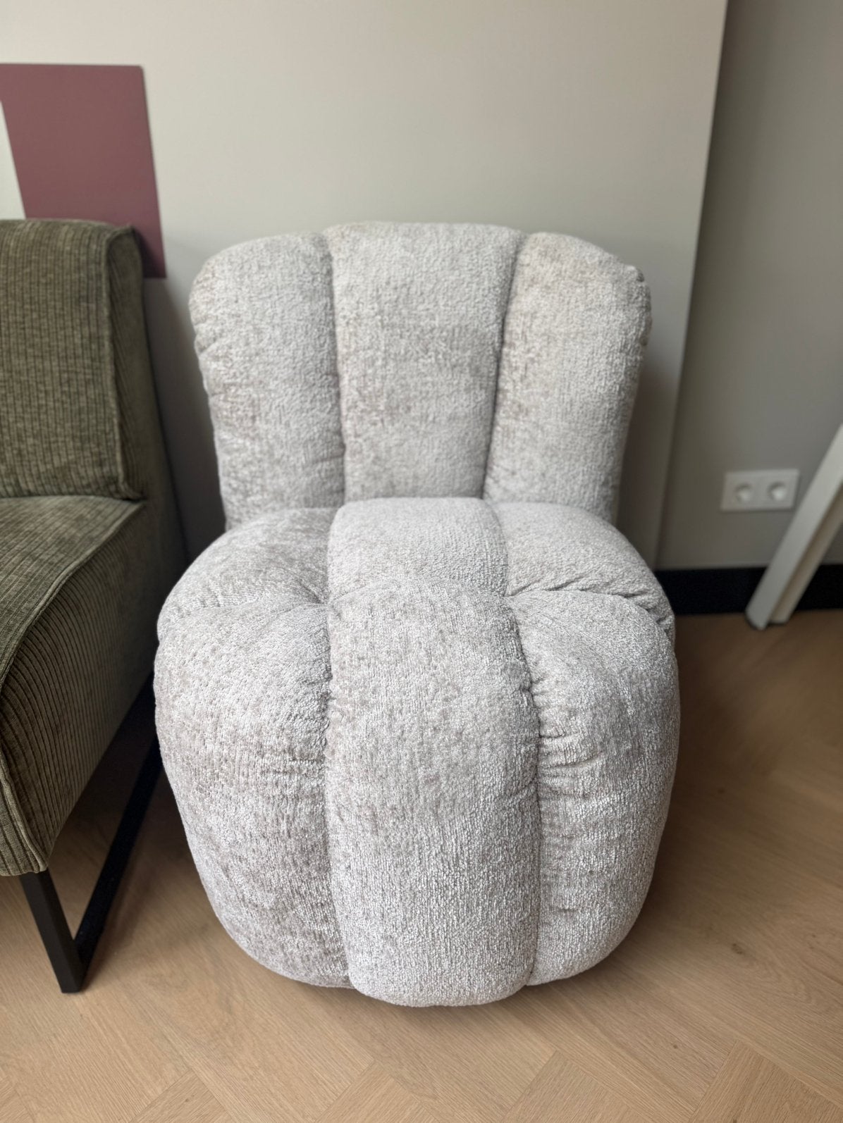 NIEUW | bouclé fauteuil op wieltjes | 4 stuks, 75 tot 100 cm, Ophalen of Verzenden, Zo goed als nieuw, Stof