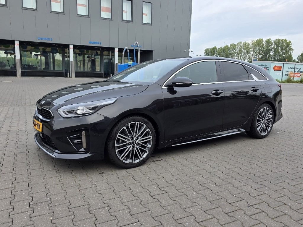 Kia (Pro) Cee d 1.4 T-gdi 140pk Ecodynamics Dct7 2019 Zwart, Auto's, Kia, 15 km/l, 1353 cc, 4 cilinders, Leder en Stof