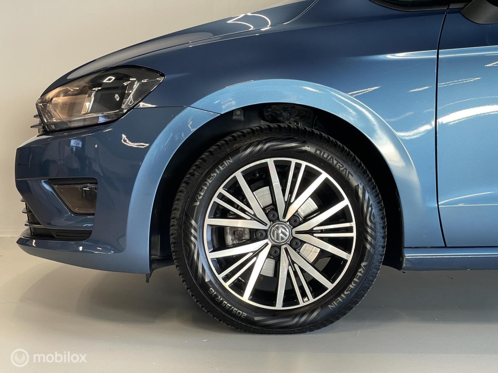 Volkswagen Golf Sportsvan | Stoelverwarming | Cruise | Trekh, Auto's, Voorwielaandrijving, Gebruikt, 4 cilinders, Blauw