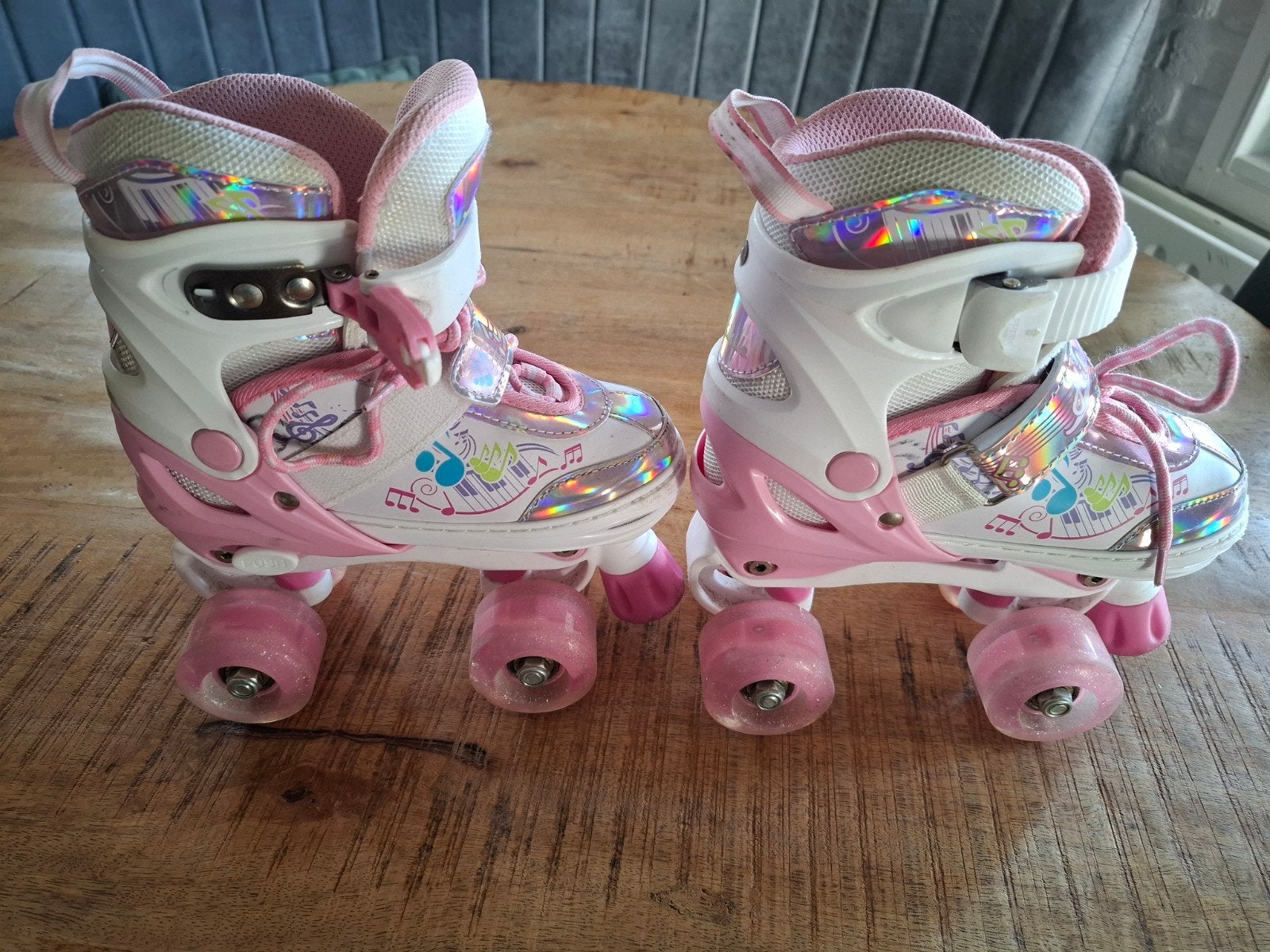 Rolschaatsen meisje maat 27-30, Ophalen of Verzenden, Zo goed als nieuw