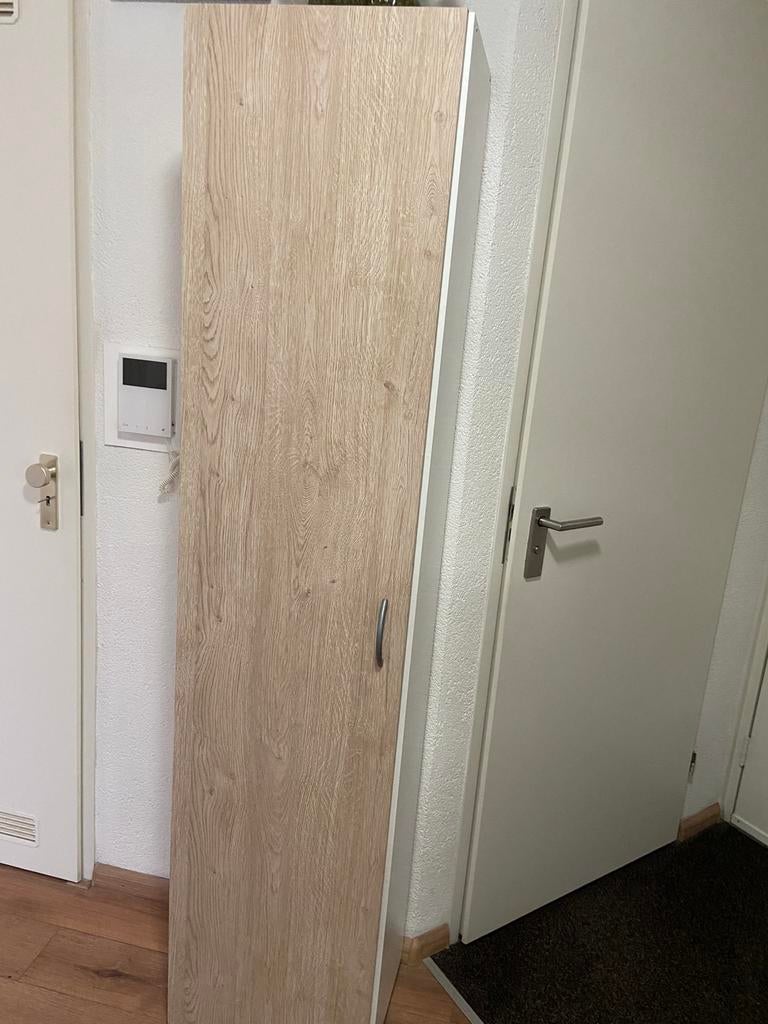 Kast, Ophalen, Zo goed als nieuw