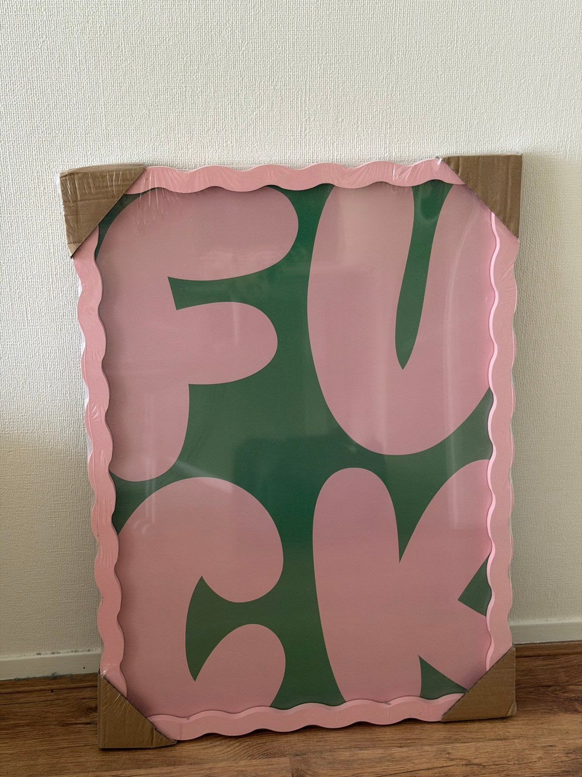 Roze fotolijst met wavy / curvy rand, Ophalen, Kunststof, Met sierrand, Nieuw