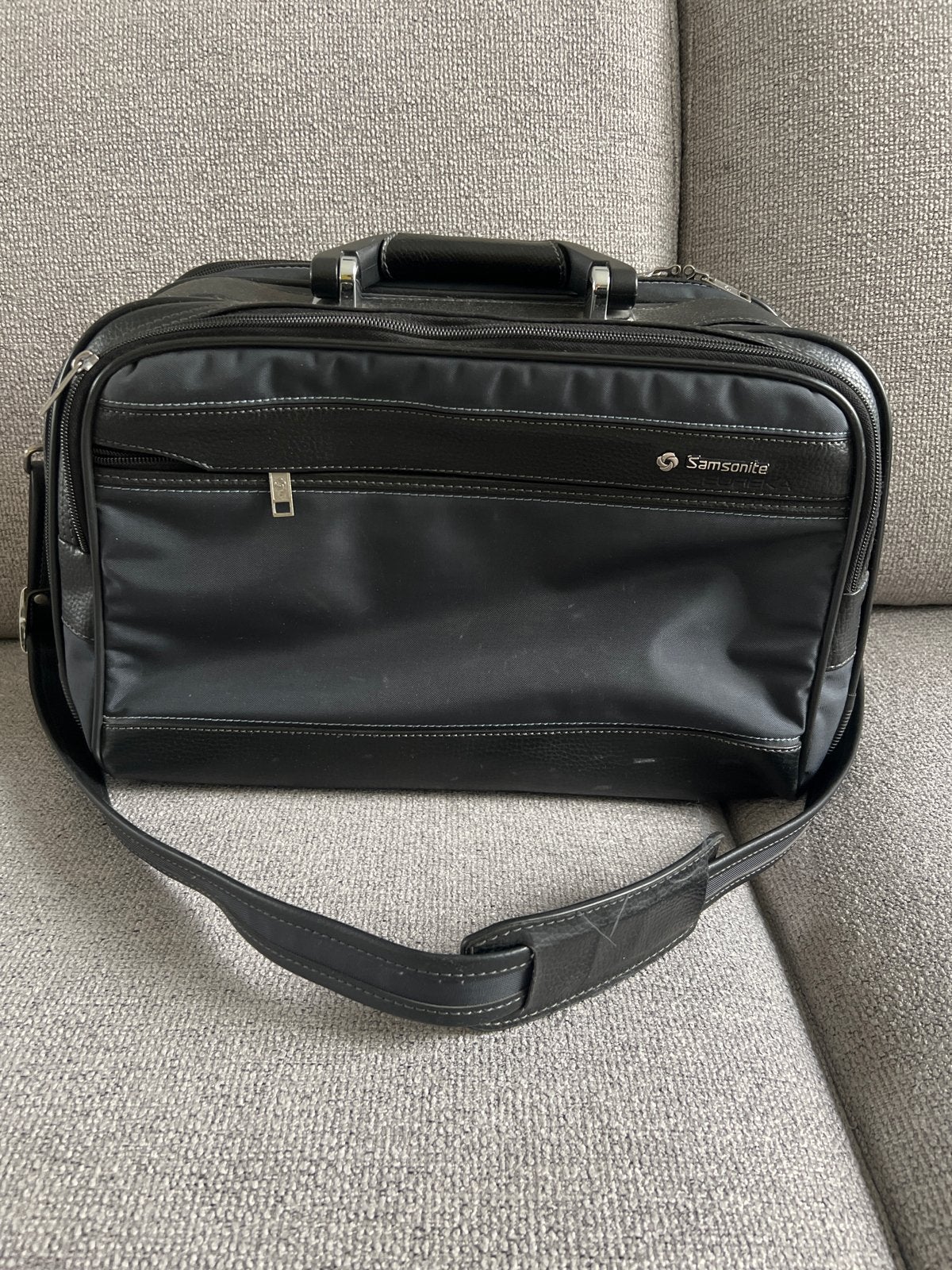 Samsonite tas met diverse ruimtes - Ideaal voor werk/reizen, Ophalen, Gebruikt