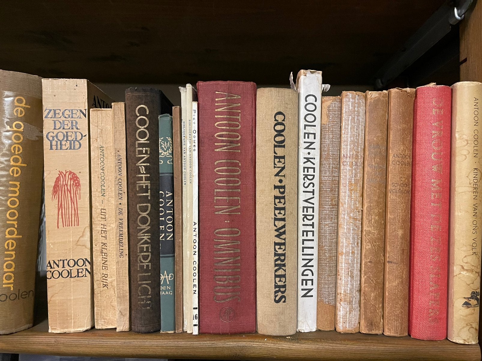 Oude boeken geschreven door Antoon Coolen, Ophalen of Verzenden, Gelezen
