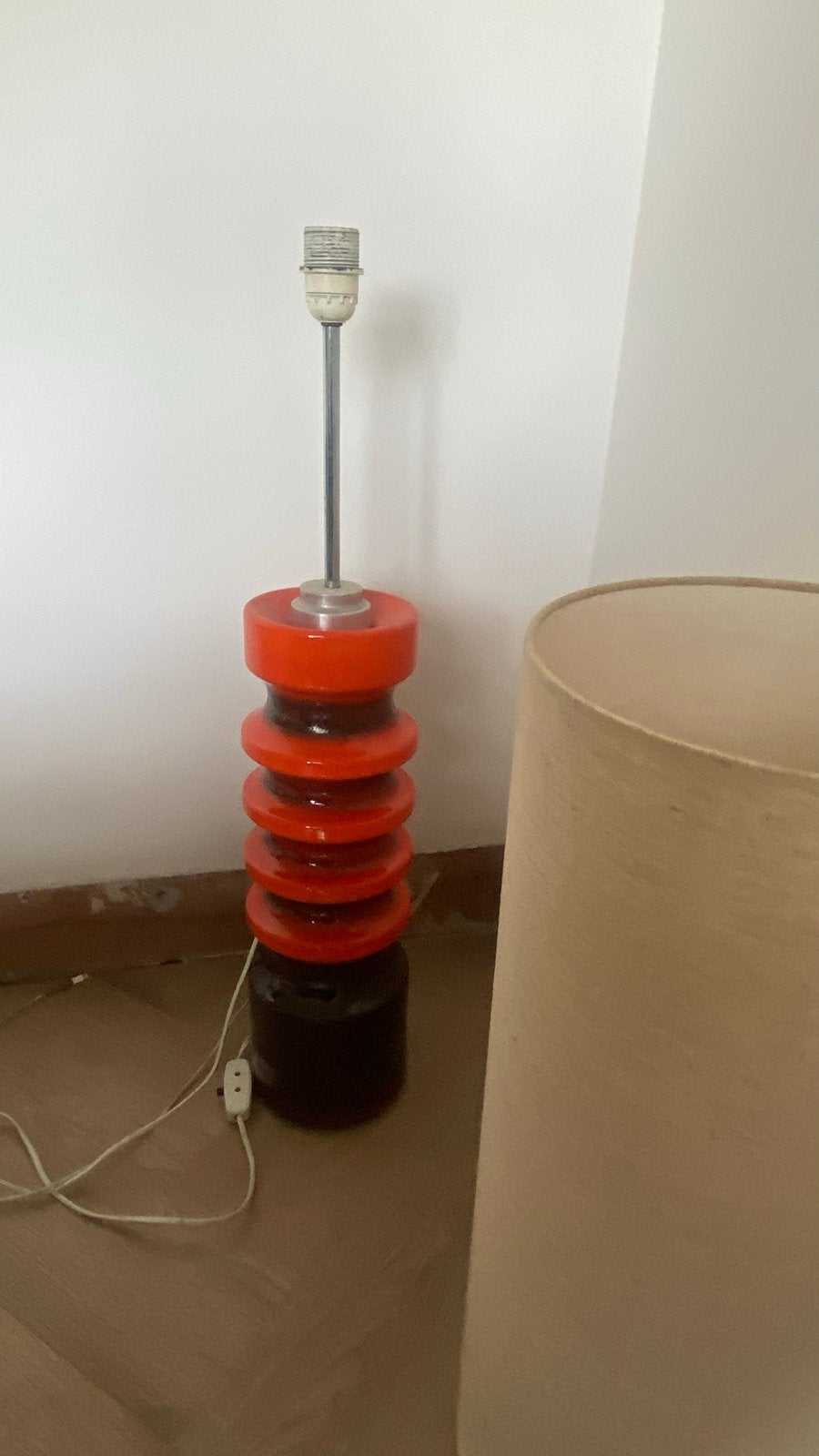 Vintage 70's Schemerlamp met Oranje Keramische Voet, Ophalen, Gebruikt, Keramiek, E27 (groot)