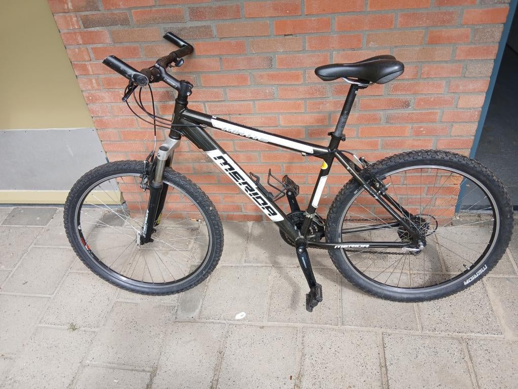 Merida Mountainbike - Zwart/Wit, Gebruikt, Fietsen en Brommers, Fietsen | Mountainbikes en ATB, Ophalen of Verzenden