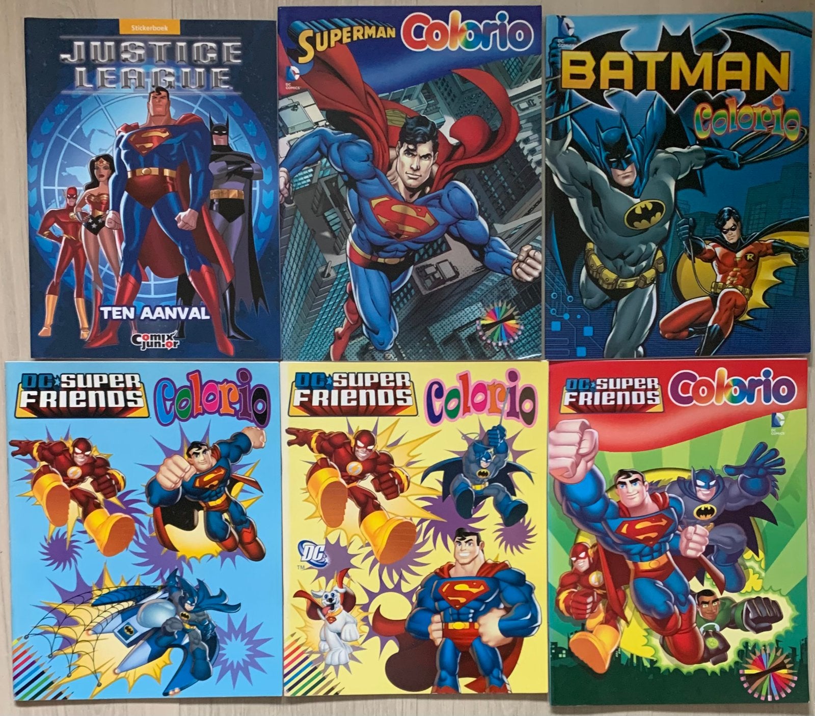 6 DC Comics Sticker en Kleurboeken, Ophalen of Verzenden, Zo goed als nieuw, Overige typen