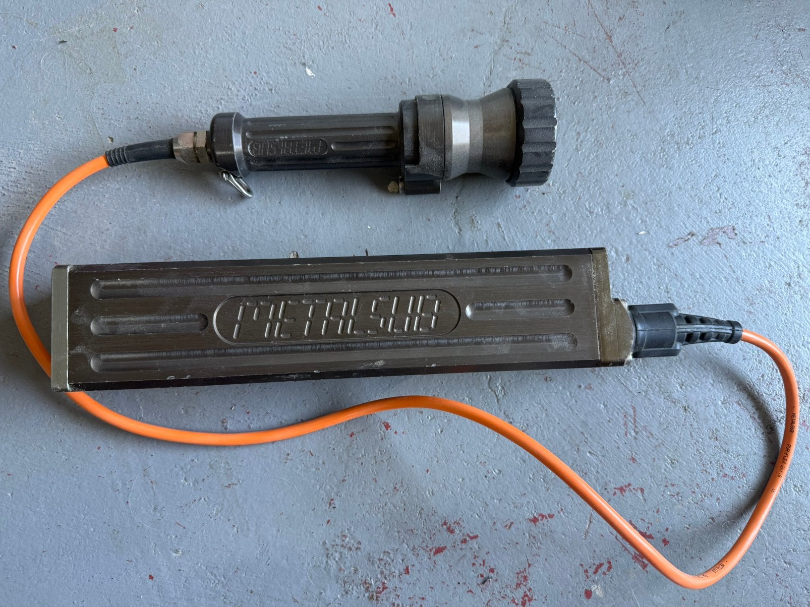 Metalsub duiklamp met quick release, Ophalen of Verzenden, Gebruikt