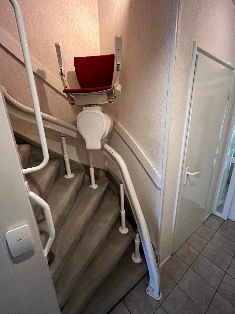 Traplift te koop, Diversen, Trapliften, Ophalen, Gebruikt, Met bocht