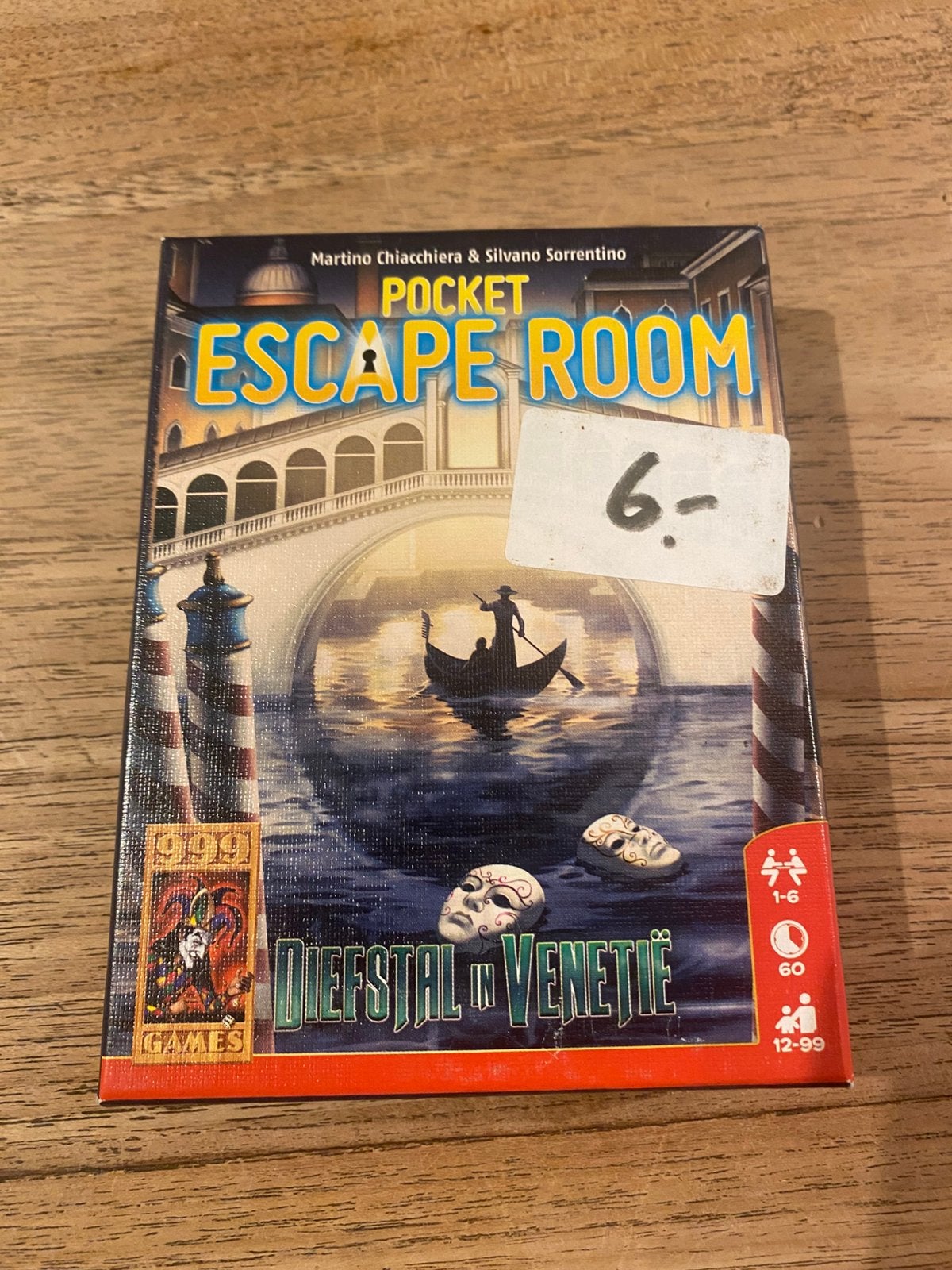 999 games Pocket Escape Room Diefstal in Vemetië, zgan, Hobby en Vrije tijd, Gezelschapsspellen | Kaartspellen, Ophalen of Verzenden