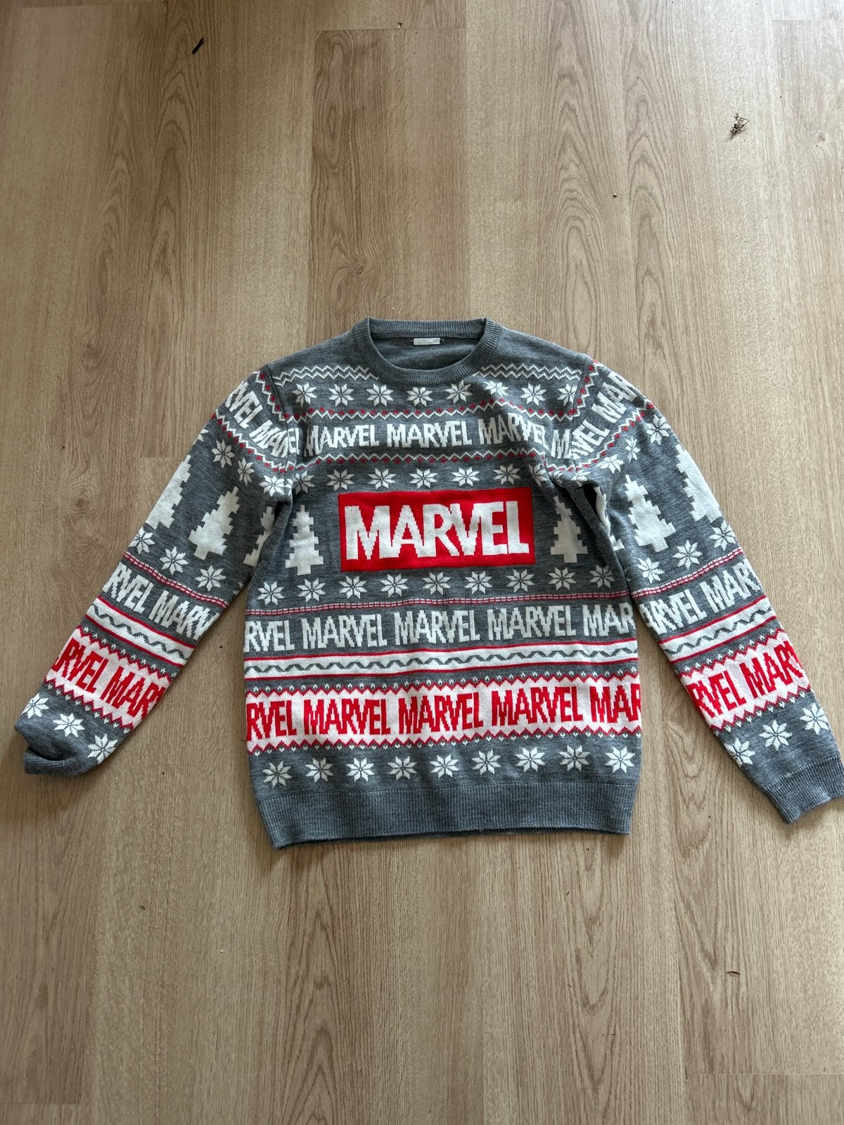 Marvel Kersttrui - Grijs met Rood en Wit, Ophalen of Verzenden, Zo goed als nieuw, Maat 38/40 (M), Grijs