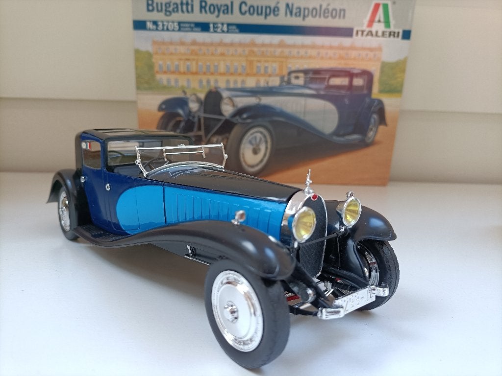 Bugatti Royal Coupe Napoleon, gebouwd 1:24, Ophalen, Gebruikt, Groter dan 1:32, Italeri
