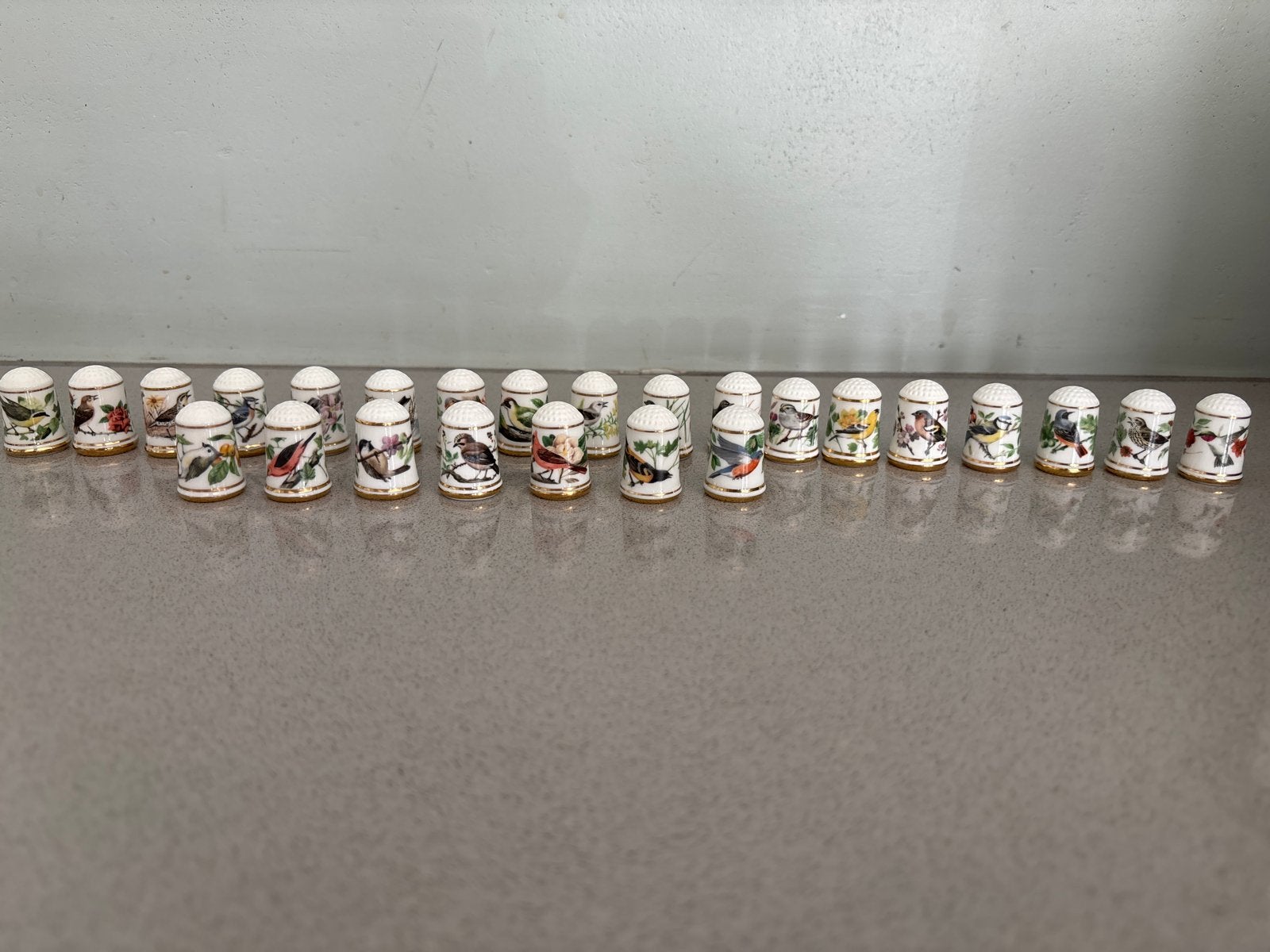 25 Franklin Mint "Garden Birds" Vingerhoedjes - 1979, Verzamelen, Ophalen of Verzenden, Gebruikt, Porselein, Buitenland