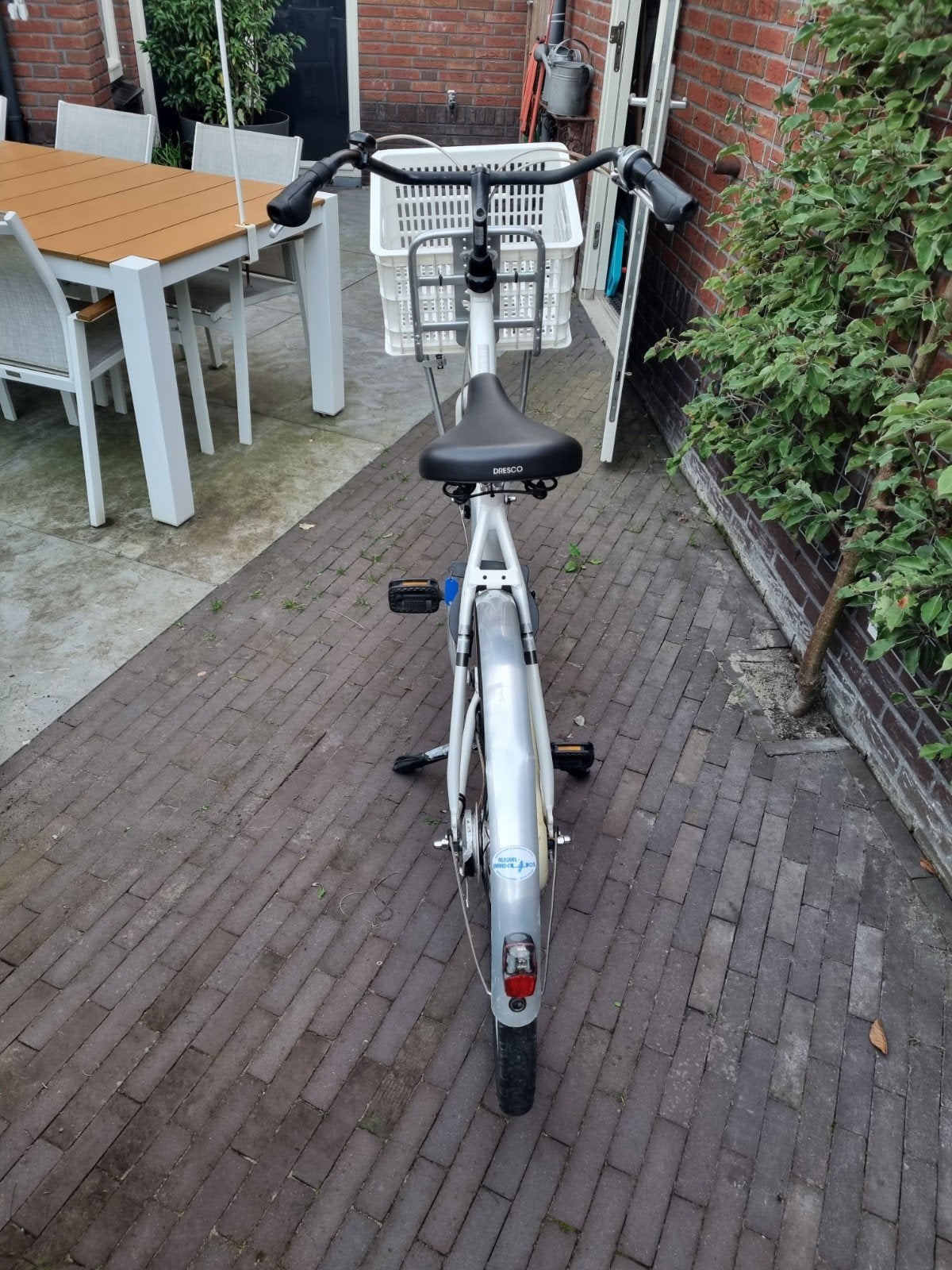 Foto 4 van Witte cortina damesfiets