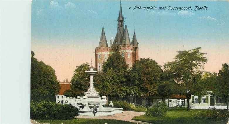 301-370-015 Zwolle Nahuysplein met Sassenpoort, Ophalen of Verzenden, Voor 1920, Overijssel