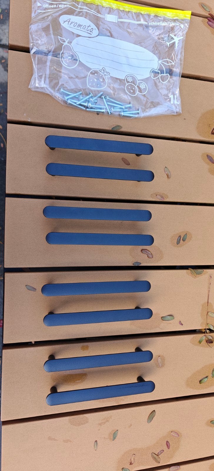 Ikea handgrepen zwart, 8 stuks, zo goed als nieuw, Ophalen of Verzenden, Zo goed als nieuw, 100 tot 250 mm, Overige typen