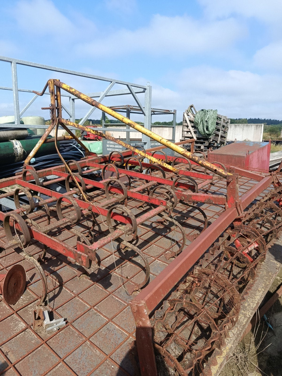 triltand cultivator 2,5m met verkruimelrol en ganzevoet, Ophalen, Gebruikt
