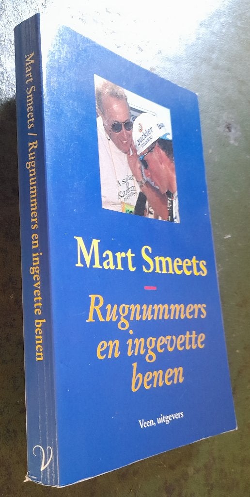 Mart Smeets - Rugnummers en ingevette benen, Boeken, Verzenden, Zo goed als nieuw, Watersport en Hengelsport