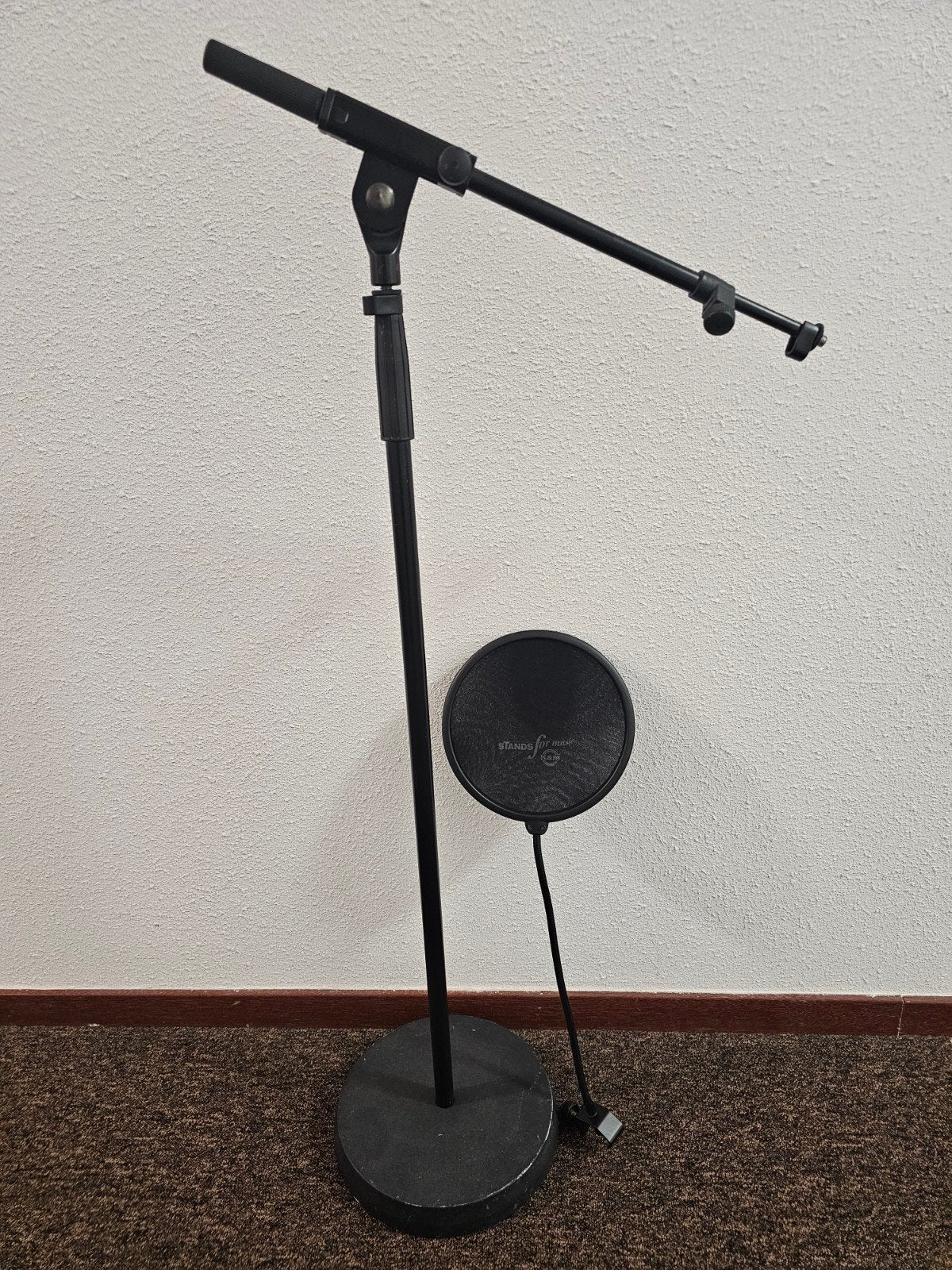 Konig & Meyer microfoonstandaard  - Perfecte staat!, Muziek en Instrumenten, Microfoons, Ophalen, Zo goed als nieuw