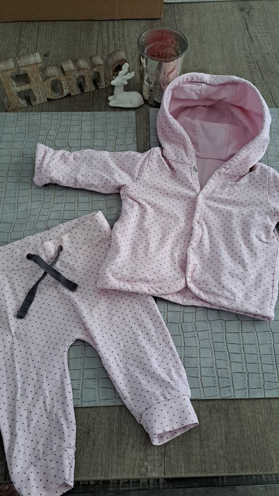 Noppies Baby Setje Roze met Stipjes - Maat 56, Kinderen en Baby's, Babykleding | Maat 56, Meisje, Ophalen of Verzenden, Zo goed als nieuw