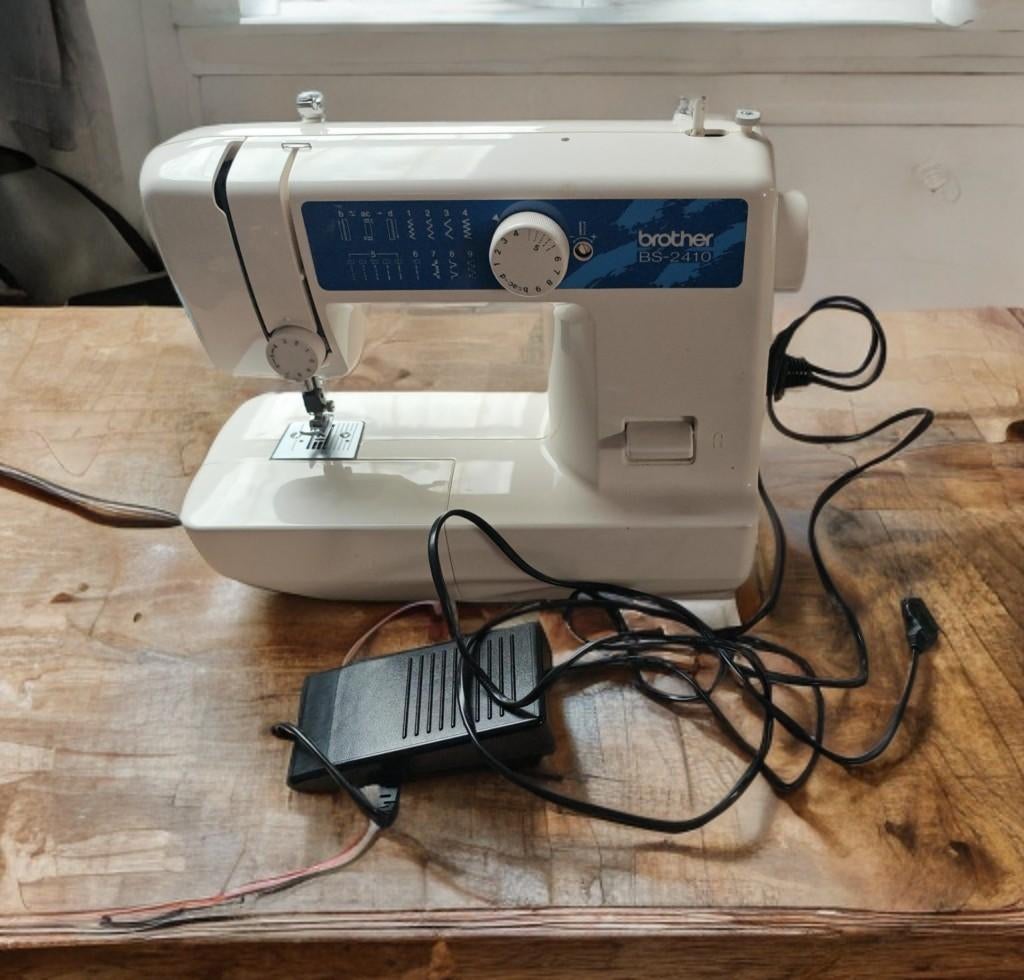 Brother BS-2410 Naaimachine - Zo goed als nieuw, Ophalen