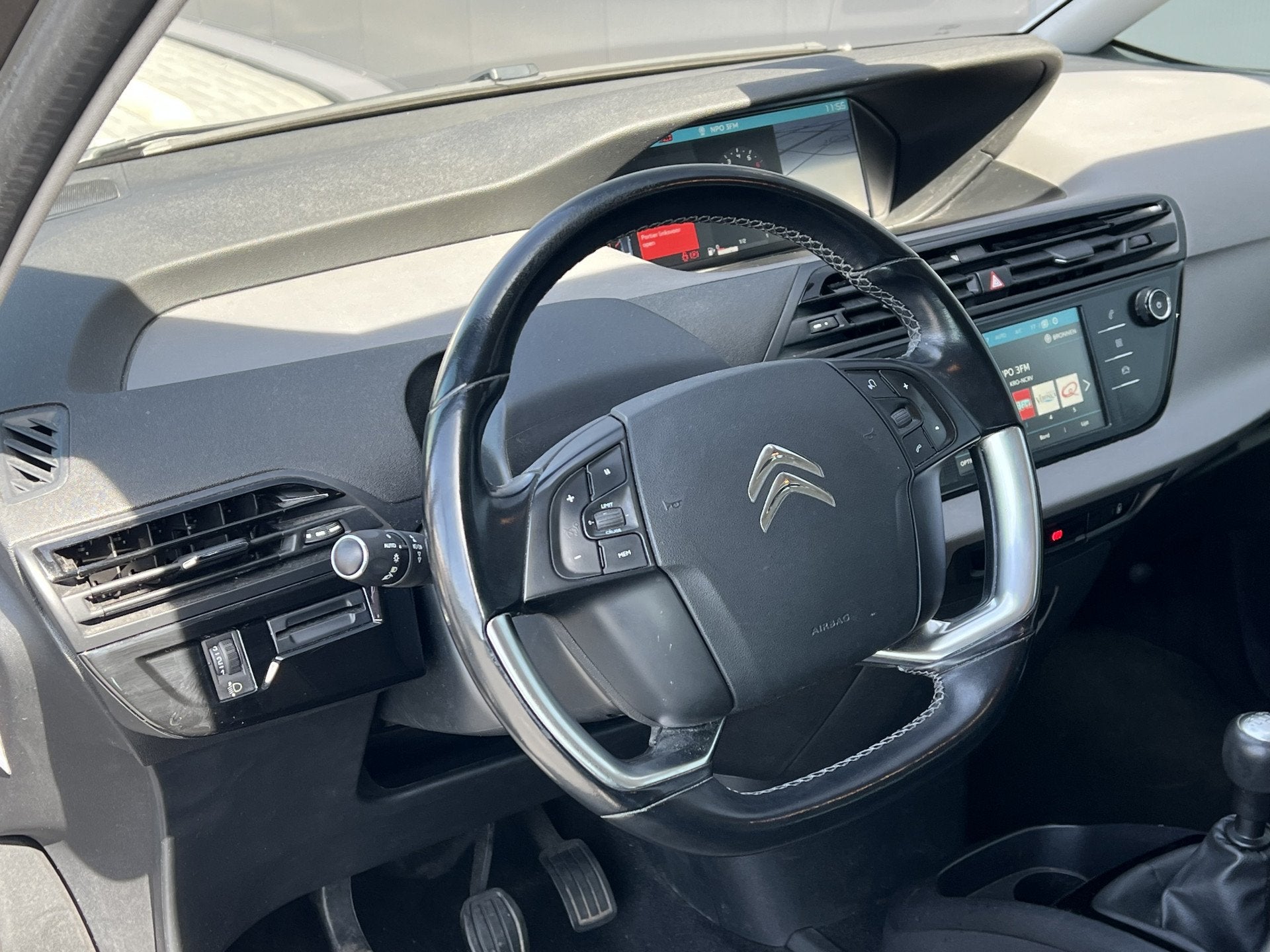 Citroën Grand C4 Picasso 1.2 PureTech Business | RIJKLAAR |, Auto's, Voorwielaandrijving, Stof, Gebruikt, 1199 cc