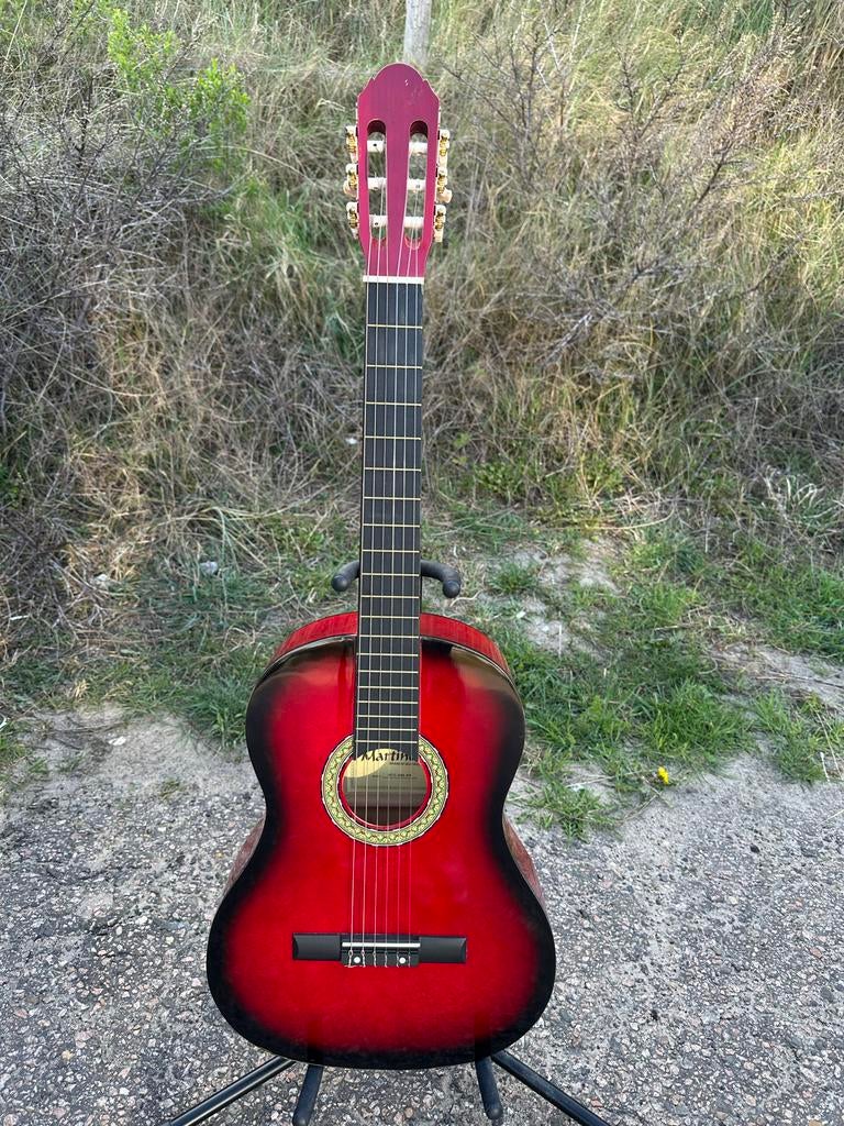 Rode Martinez Klassieke Gitaar inclusief hoes, Muziek en Instrumenten, Snaarinstrumenten | Gitaren | Akoestisch, Ophalen, Gebruikt