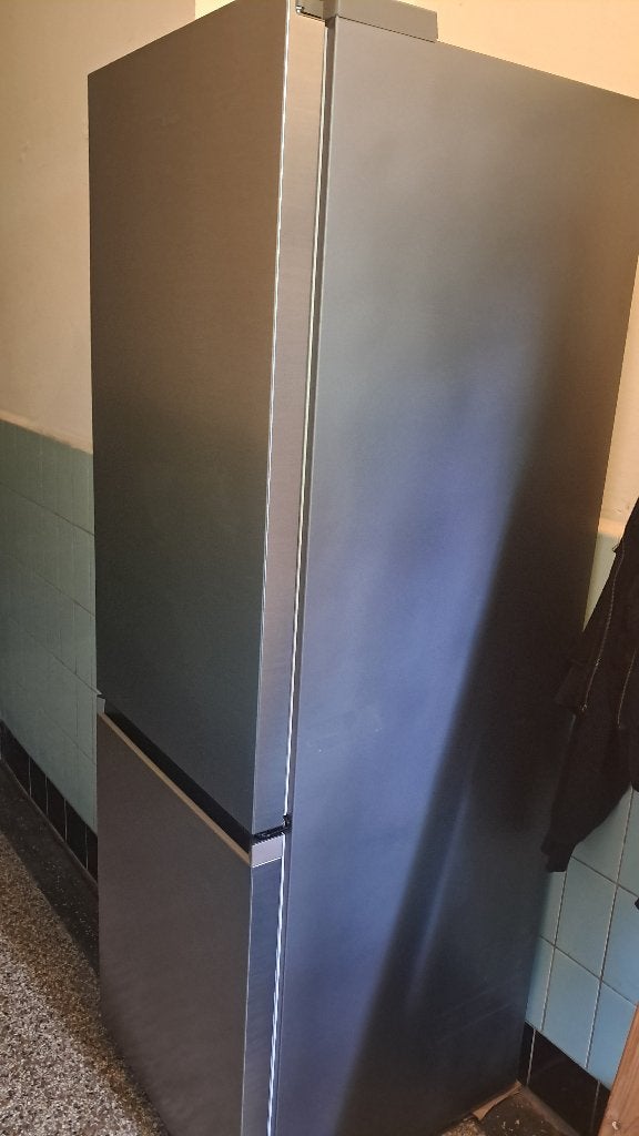 Koelkast met vriezer. Samsung, 200 liter of meer, Zo goed als nieuw, Energieklasse A of zuiniger, 45 tot 60 cm