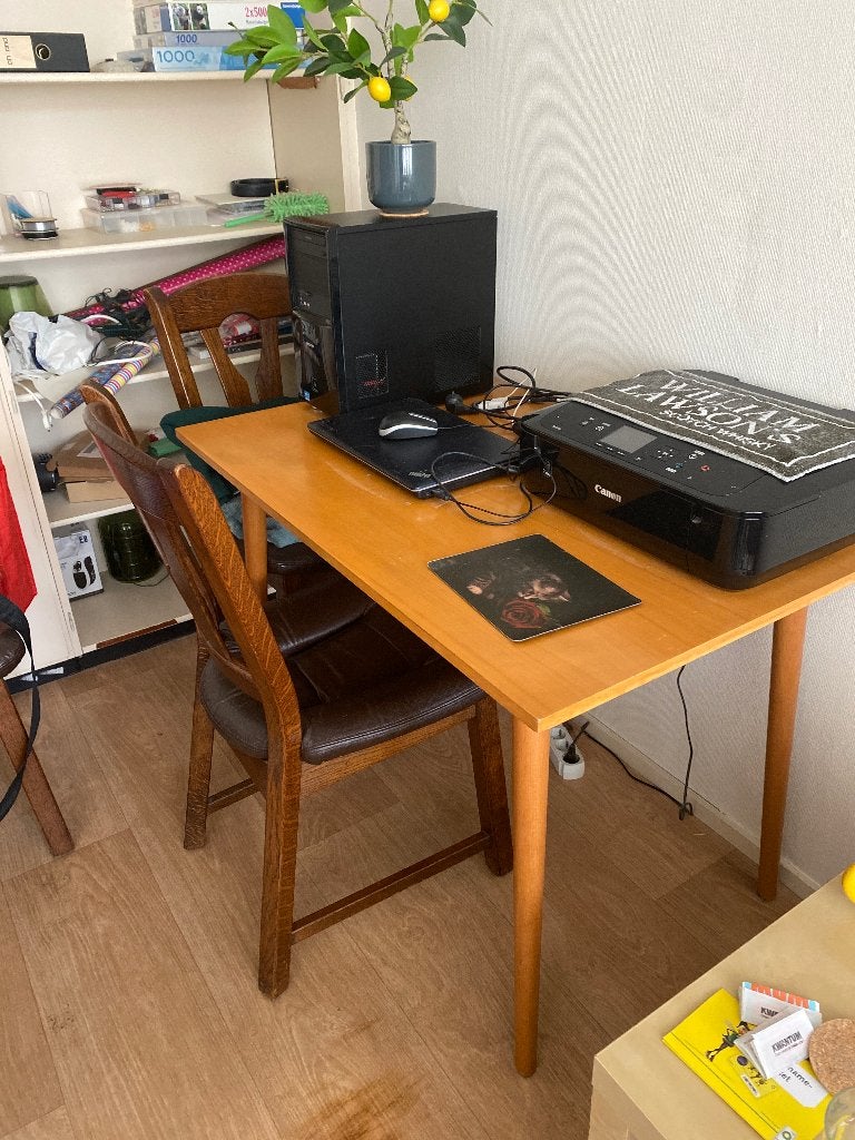 Houten bureau met twee stoelen, Gebruikt, Klassiek, Tot twee personen, Rechthoekig