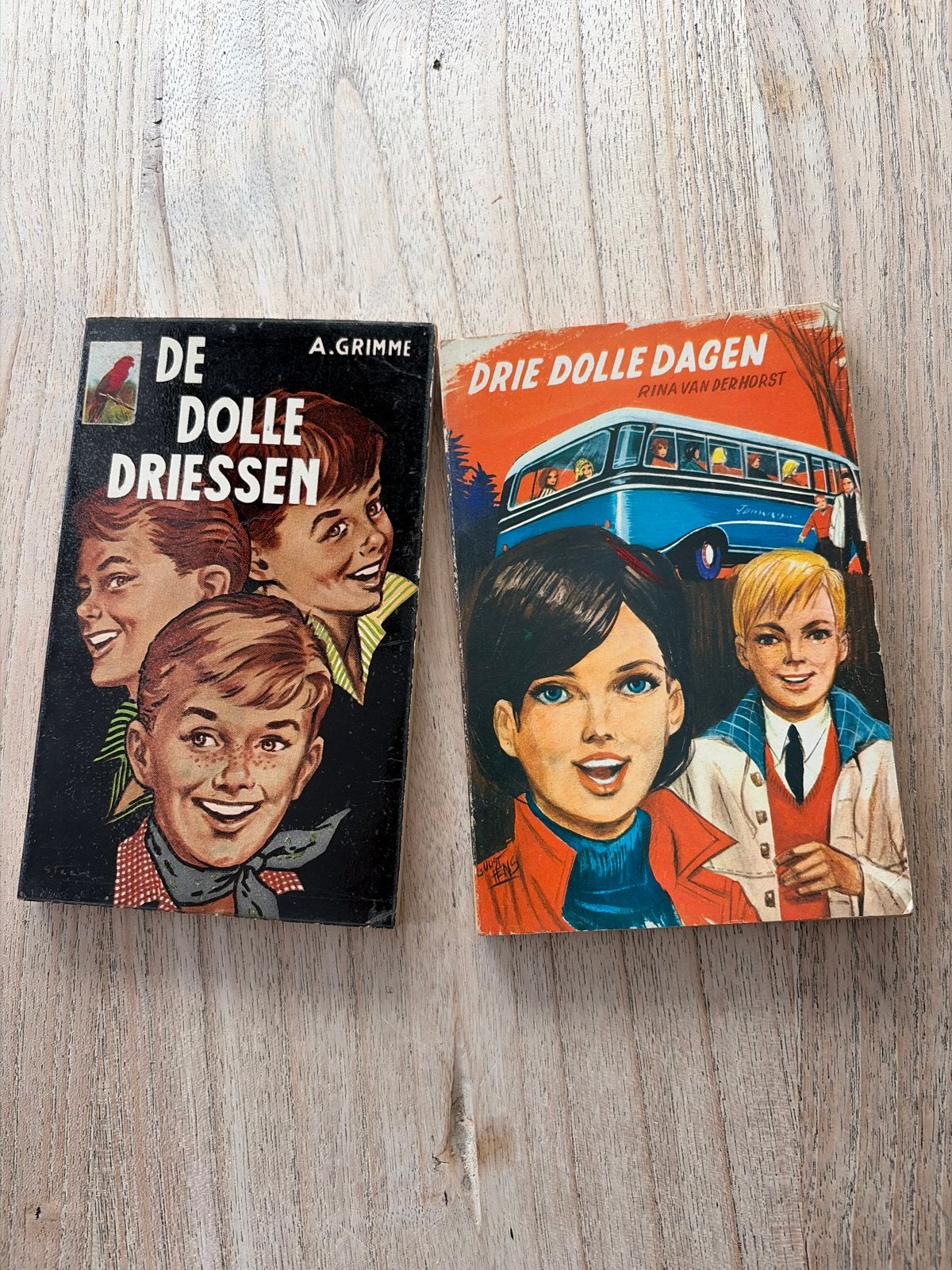 De Dolle Driessen & Drie Dolle Dagen - Vintage Kinderboeken, Boeken, Ophalen of Verzenden, Gelezen, Fictie