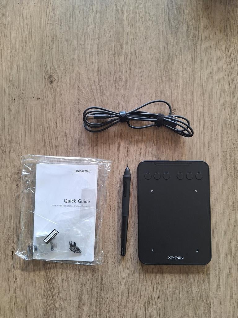 XP-PEN tekentablet met pen en accessoires, Ophalen of Verzenden, Zo goed als nieuw, Bedraad, XP-PEN