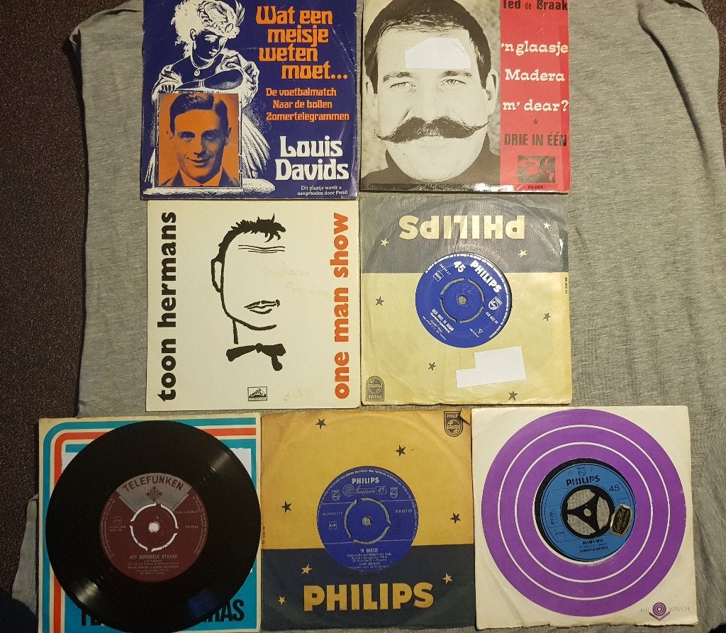 7 vinyl Singles Nederlandse artiesten / Vintage 1958 - 1972, Gebruikt, Ophalen of Verzenden, Cabaret of Kleinkunst, 7 inch